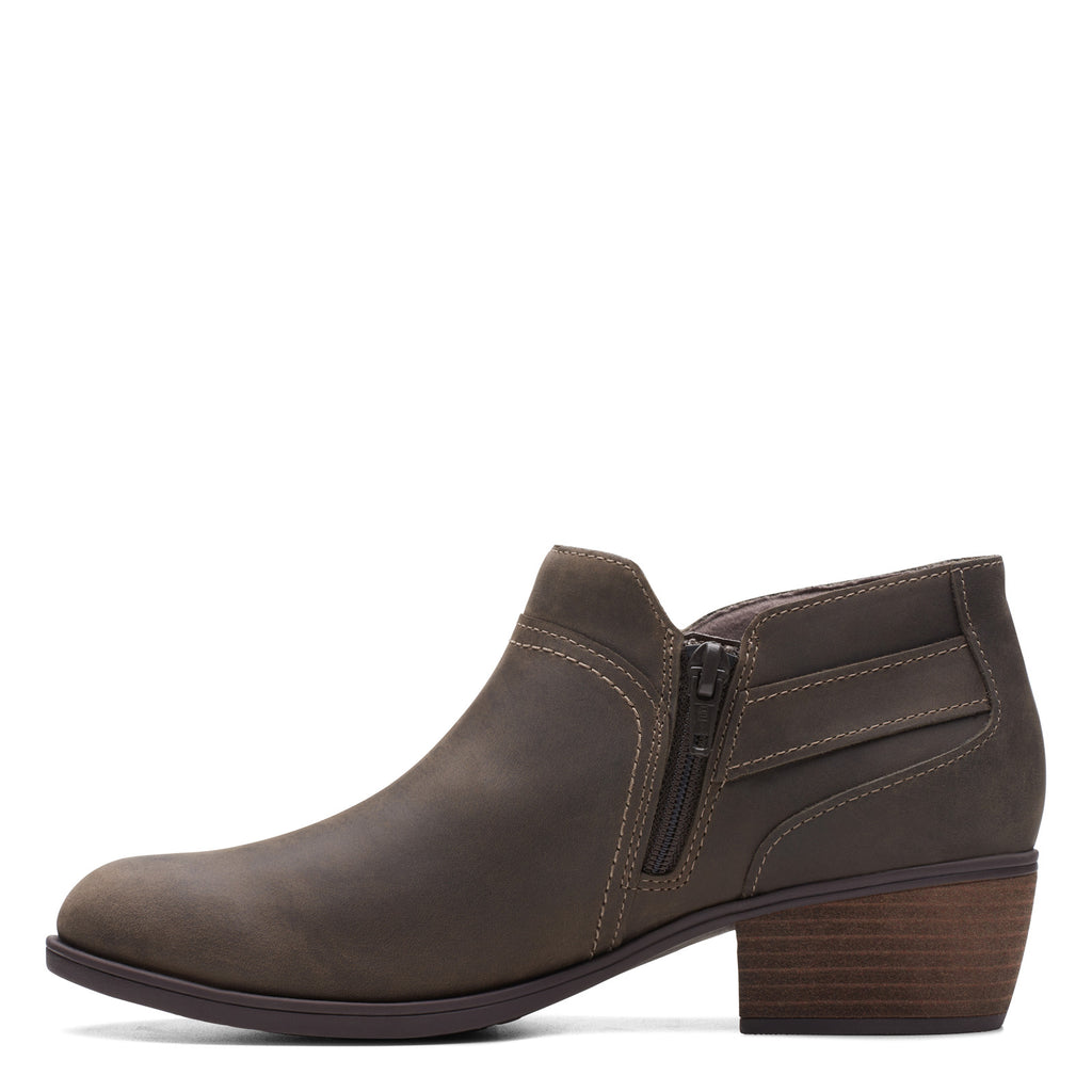 Women's Clarks Charlten Grace Boot TAUPE OILY 26175060