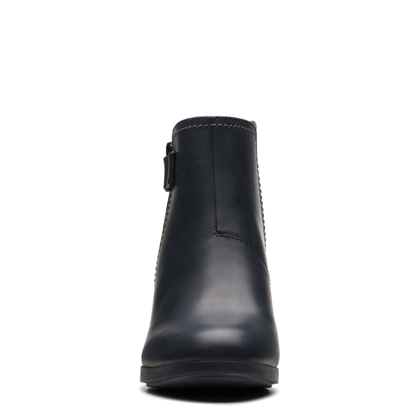 Peltz Shoes  Women's Clarks Bayla Glow Boot Black Oily 26175972