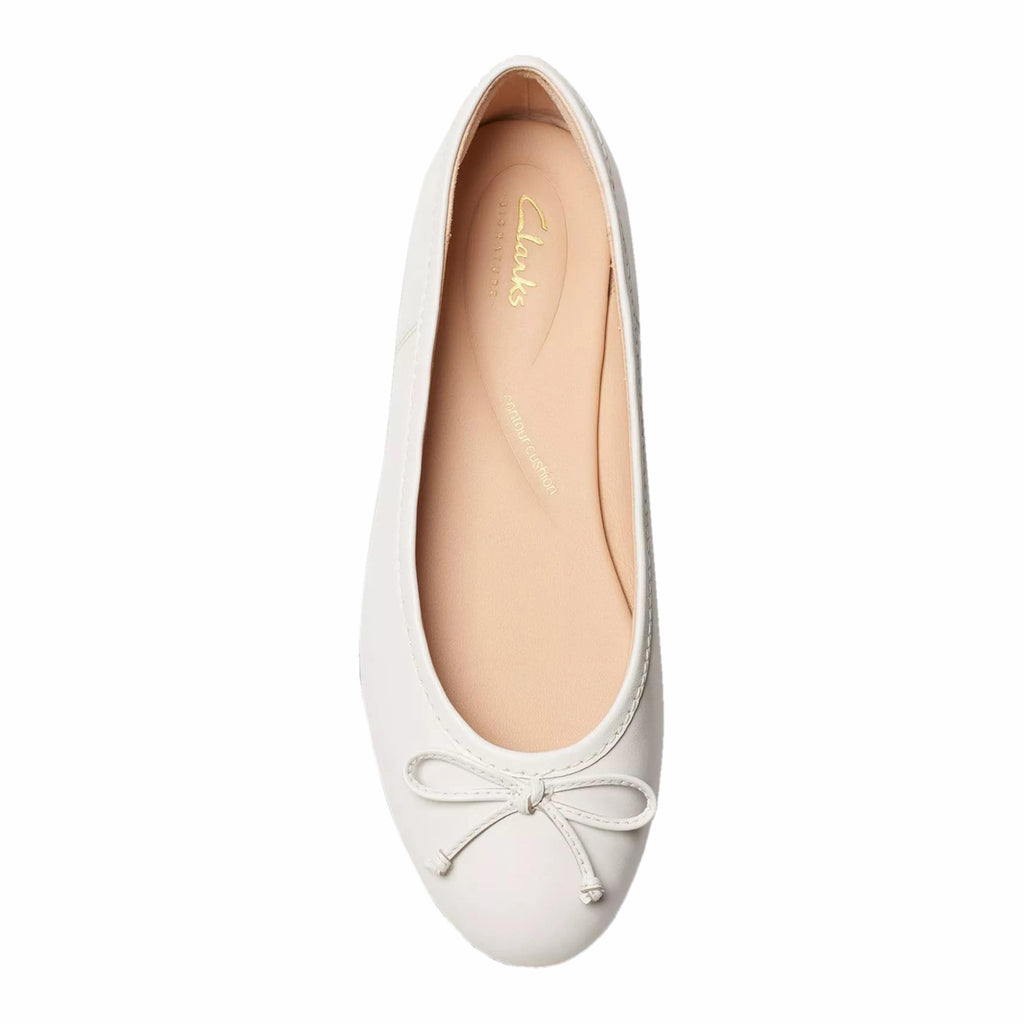 Women's Clarks Fawna Lily Flat WHITE 26176378