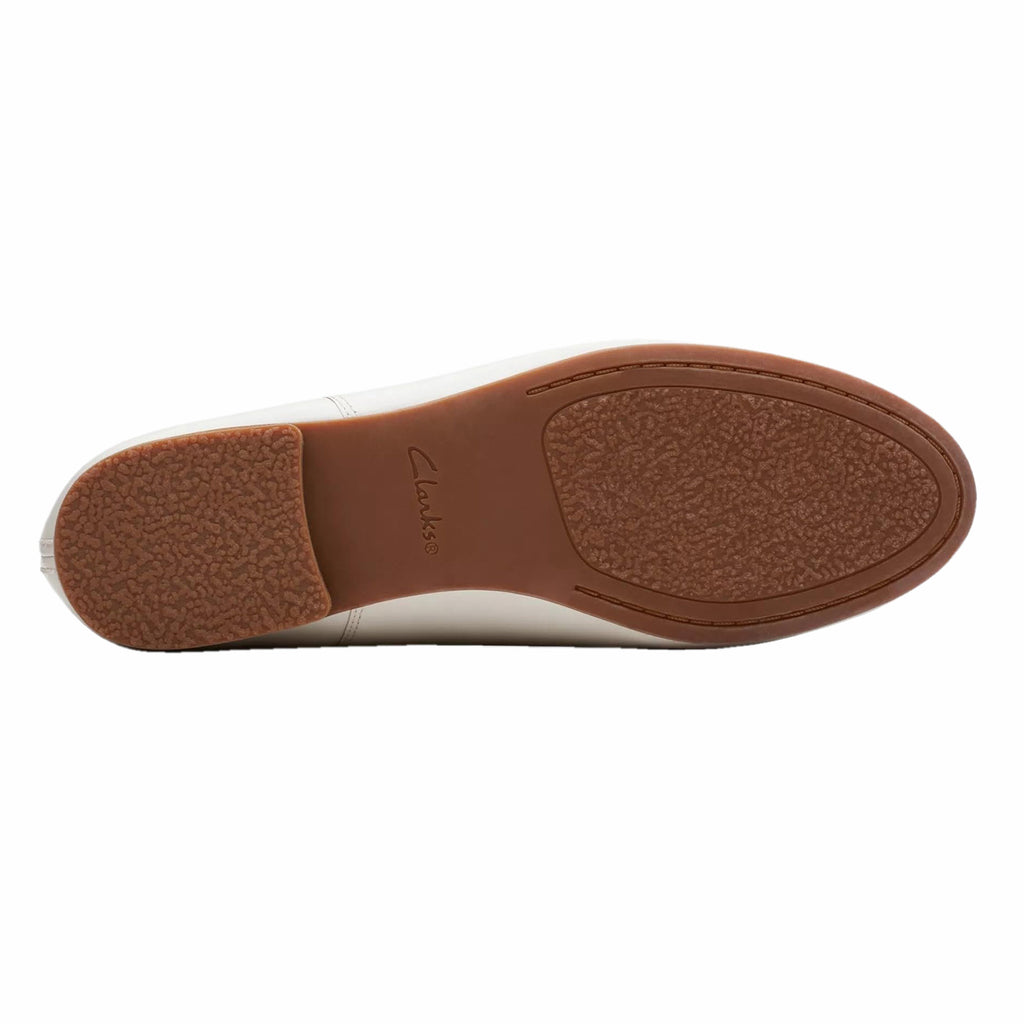 Women's Clarks, Fawna Lily Flat