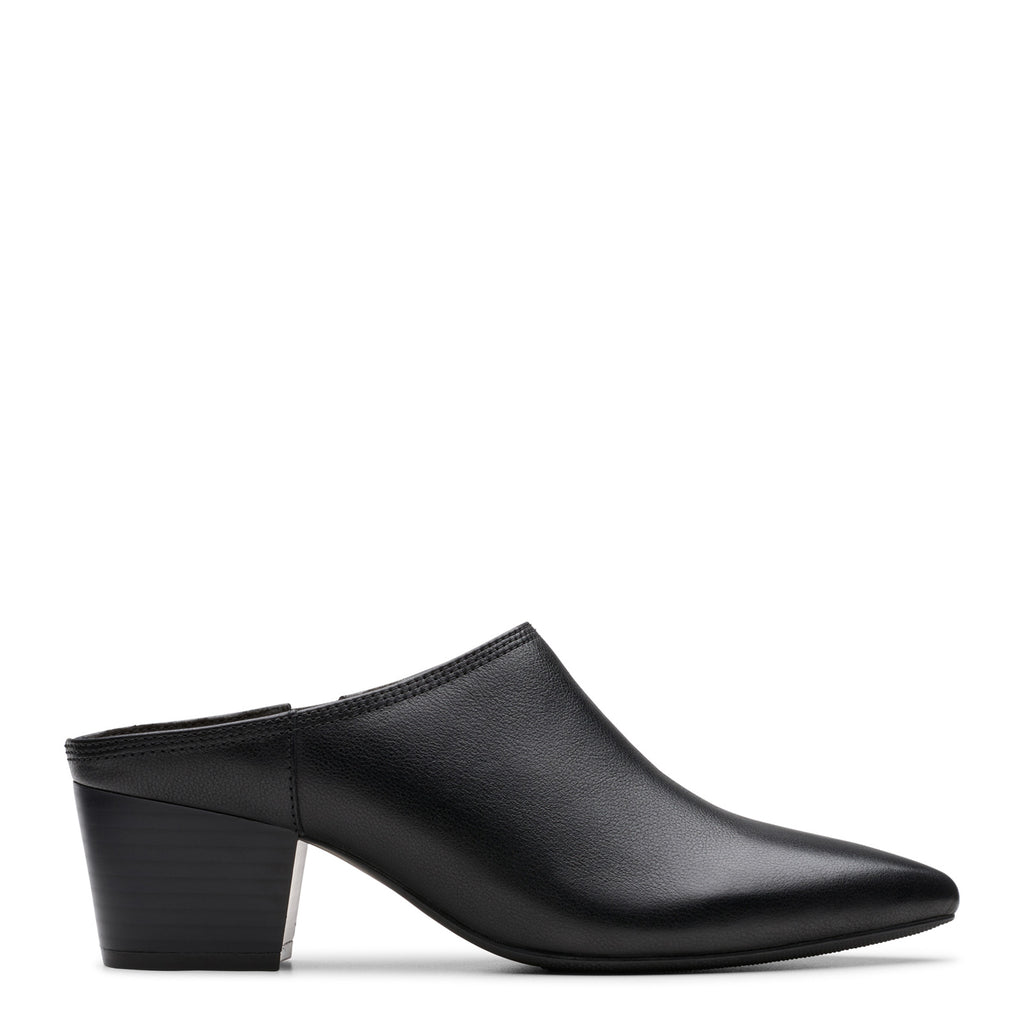 Women's Clarks Ellanie Pace Mule BLACK 26180059