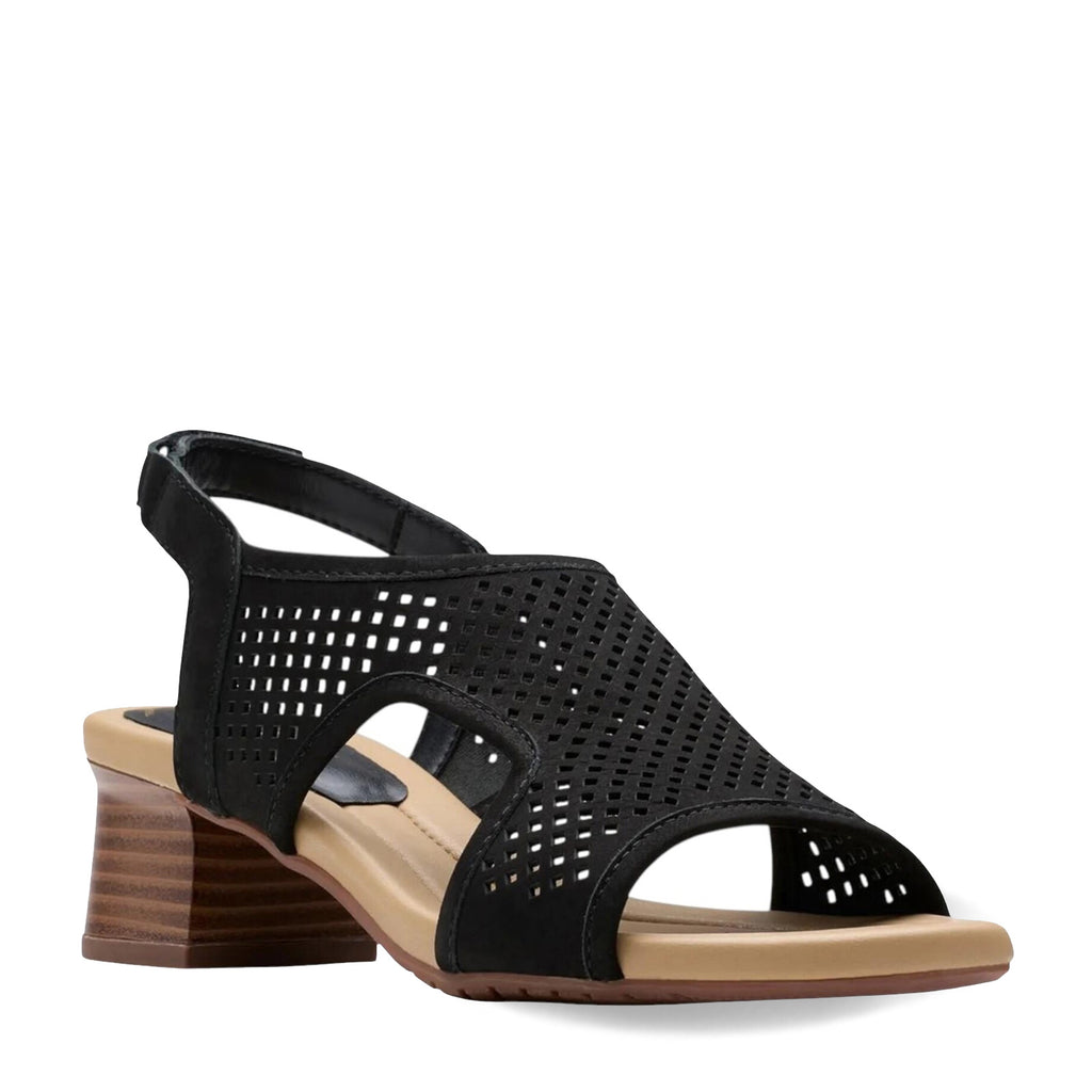 Women's Clarks Desirae Sail Sandal BLACK 26180999