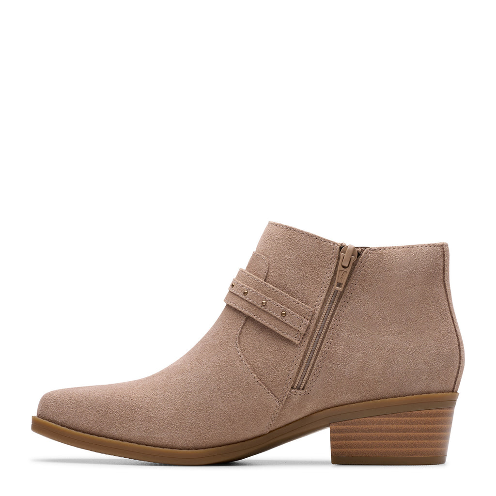 Women's Clarks Danyelle Wish Boot TAUPE SUEDE 26184237