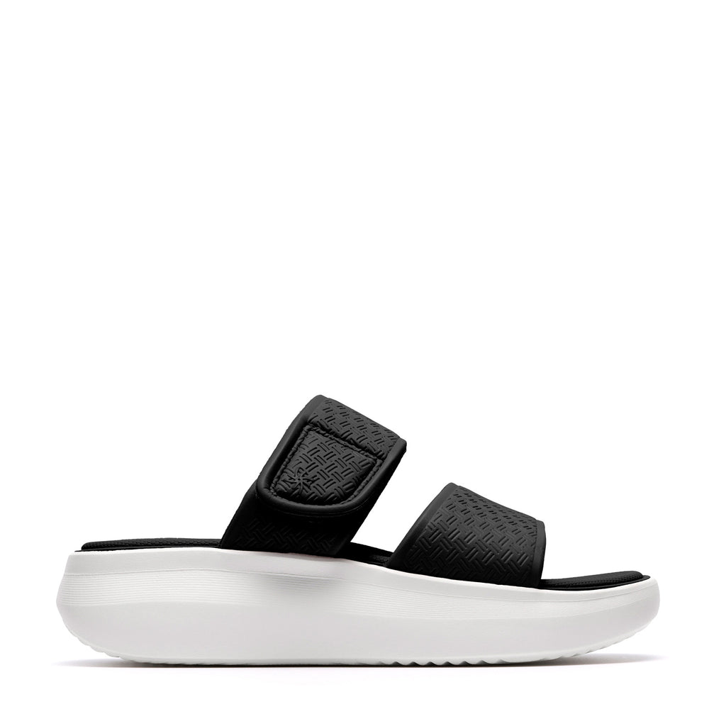Women's Clarks Solevana Star Sandal BLACK 26187112