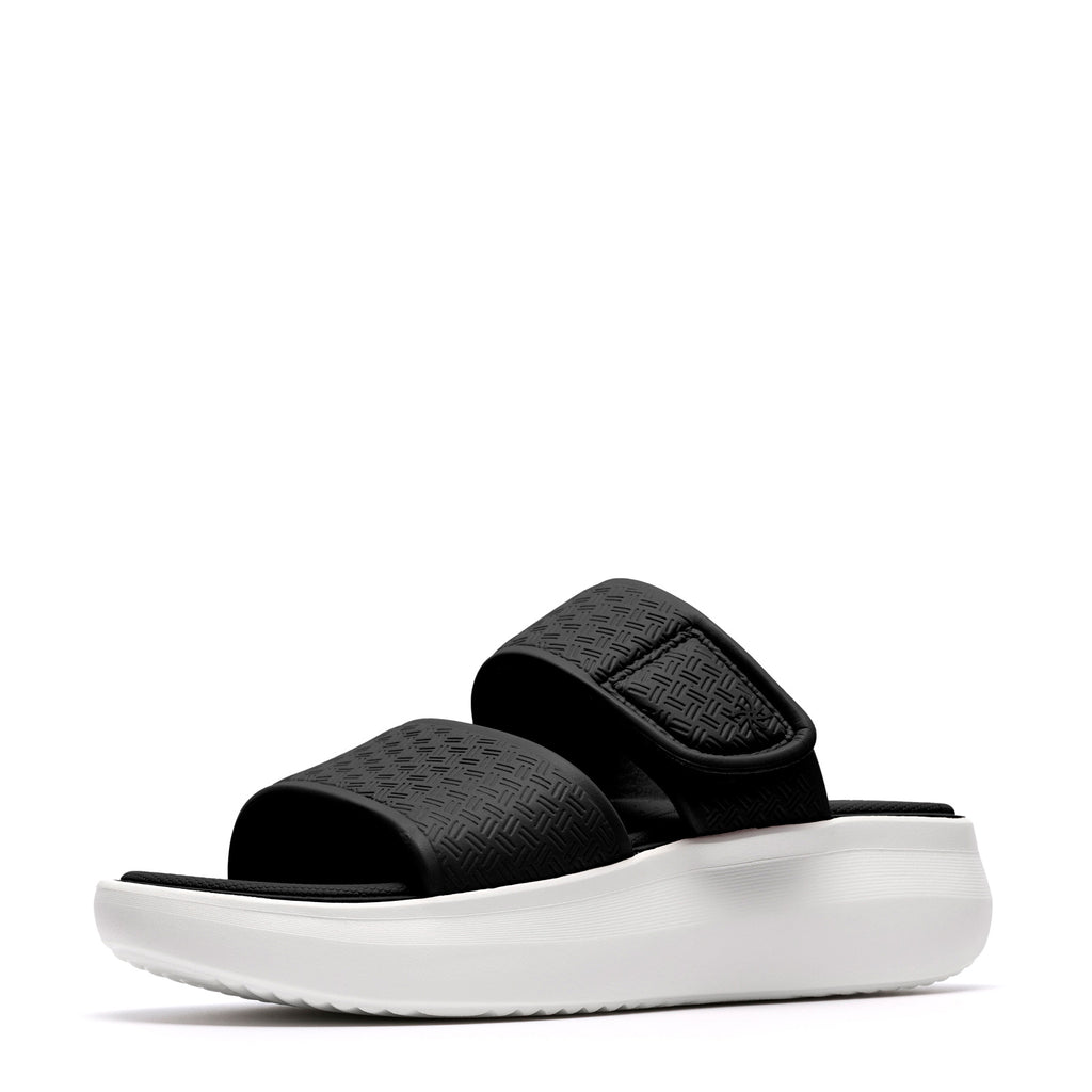Women's Clarks Solevana Star Sandal BLACK 26187112