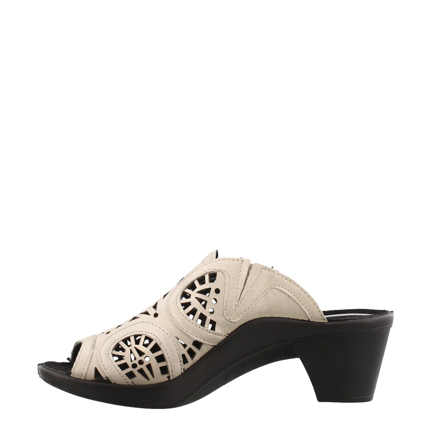 Peltz Shoes  Women's Romika Mokassetta 265 Sandal CREAM 27065-85231