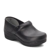 Peltz Shoes  Women's Dansko XP 2.0 Clog Black 3950-100202