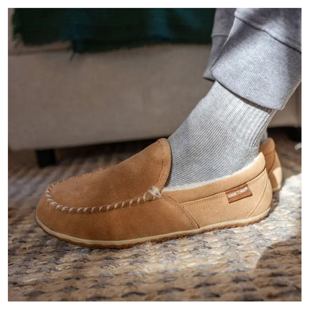 Men's Minnetonka, Tilden Slipper