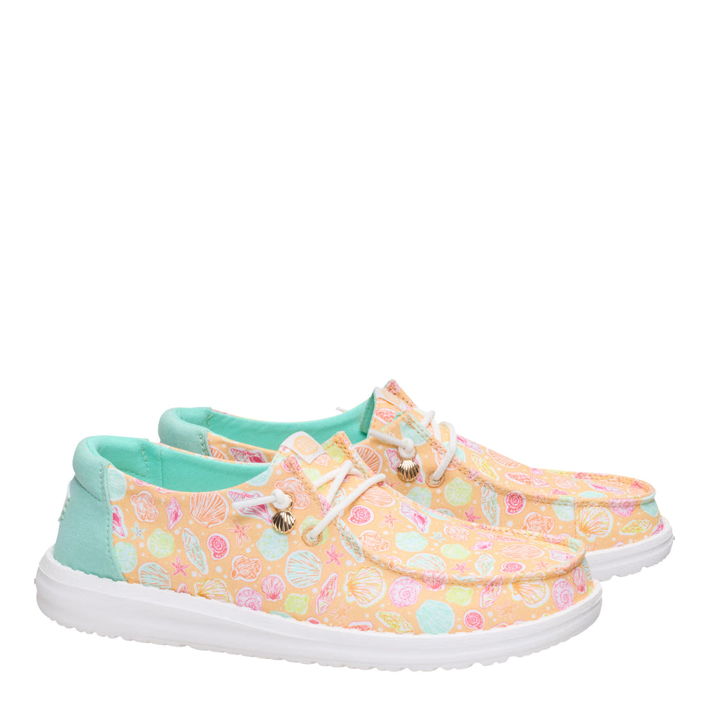 Women's Hey Dude Wendy Slip-On PEACH SEASHELLS 45691-85X