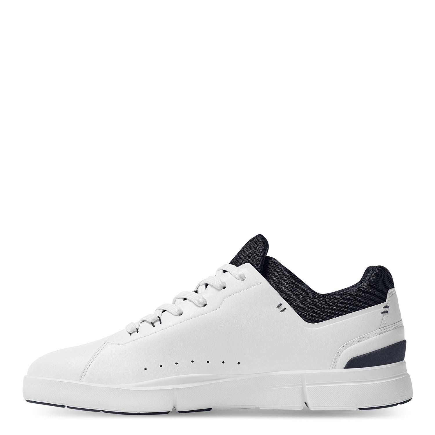 Peltz Shoes  Men's On Running The Roger Advantage Tennis Shoe WHITE/MIDNIGHT 48.99457