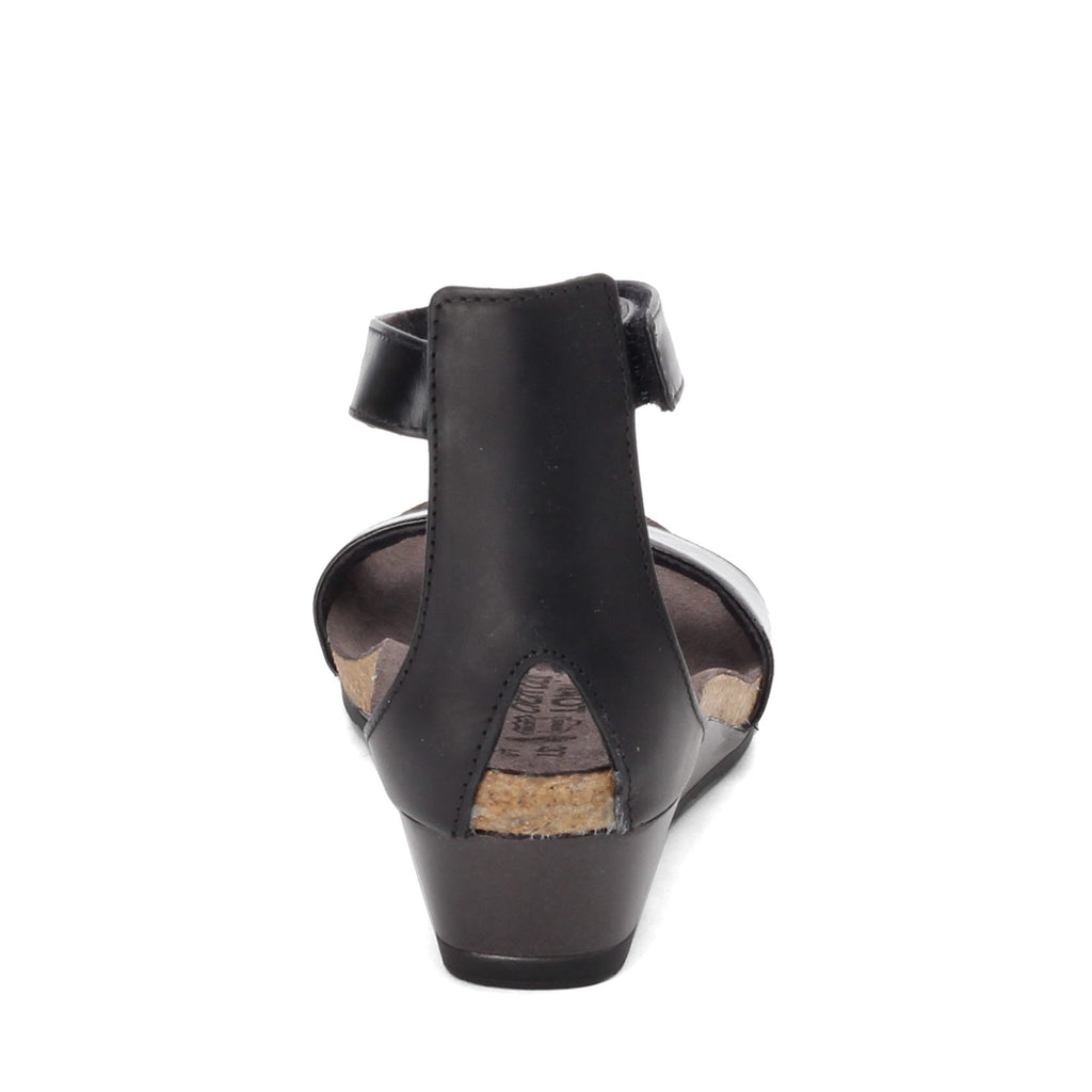 Women's Naot Pixie Sandal BLACK 5016-NEW