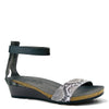 Peltz Shoes  Women's Naot Pixie Sandal GRAY 5016-NPR