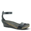 Peltz Shoes  Women's Naot Mermaid Sandal BLACK 5044-B08