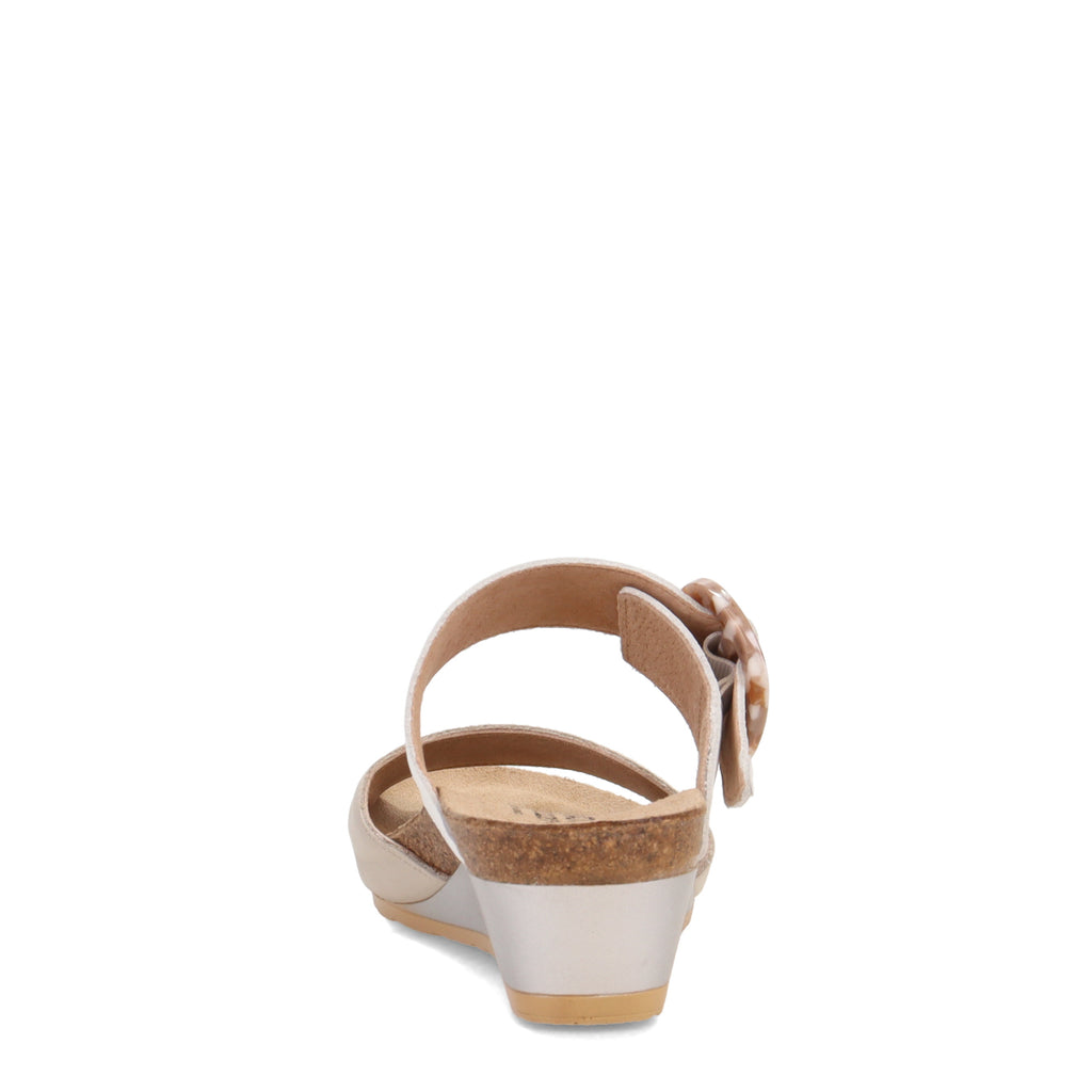 Women's Naot Kingdom Sandal IVORY 5054-WGX