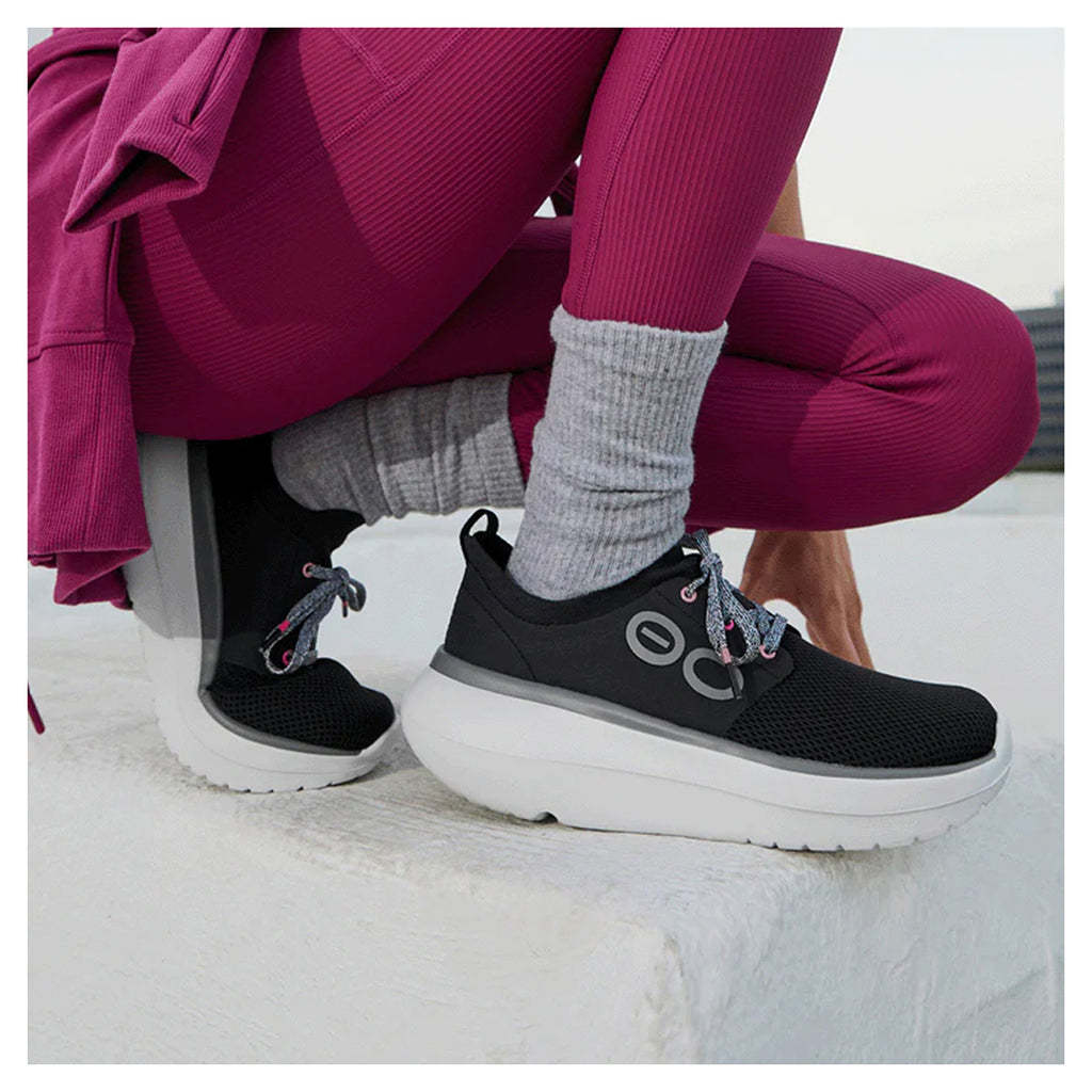 [POS] Women's OOfos OOmy Stride Sneaker BLACK  WHITE 5077-WHITEBLACK-POS