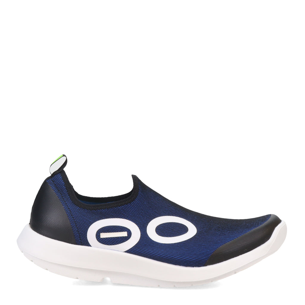 Men's Oofos OOmg Sport Slip-On Recovery Shoe NAVY WHITE SOLE 5085-WHTNVY