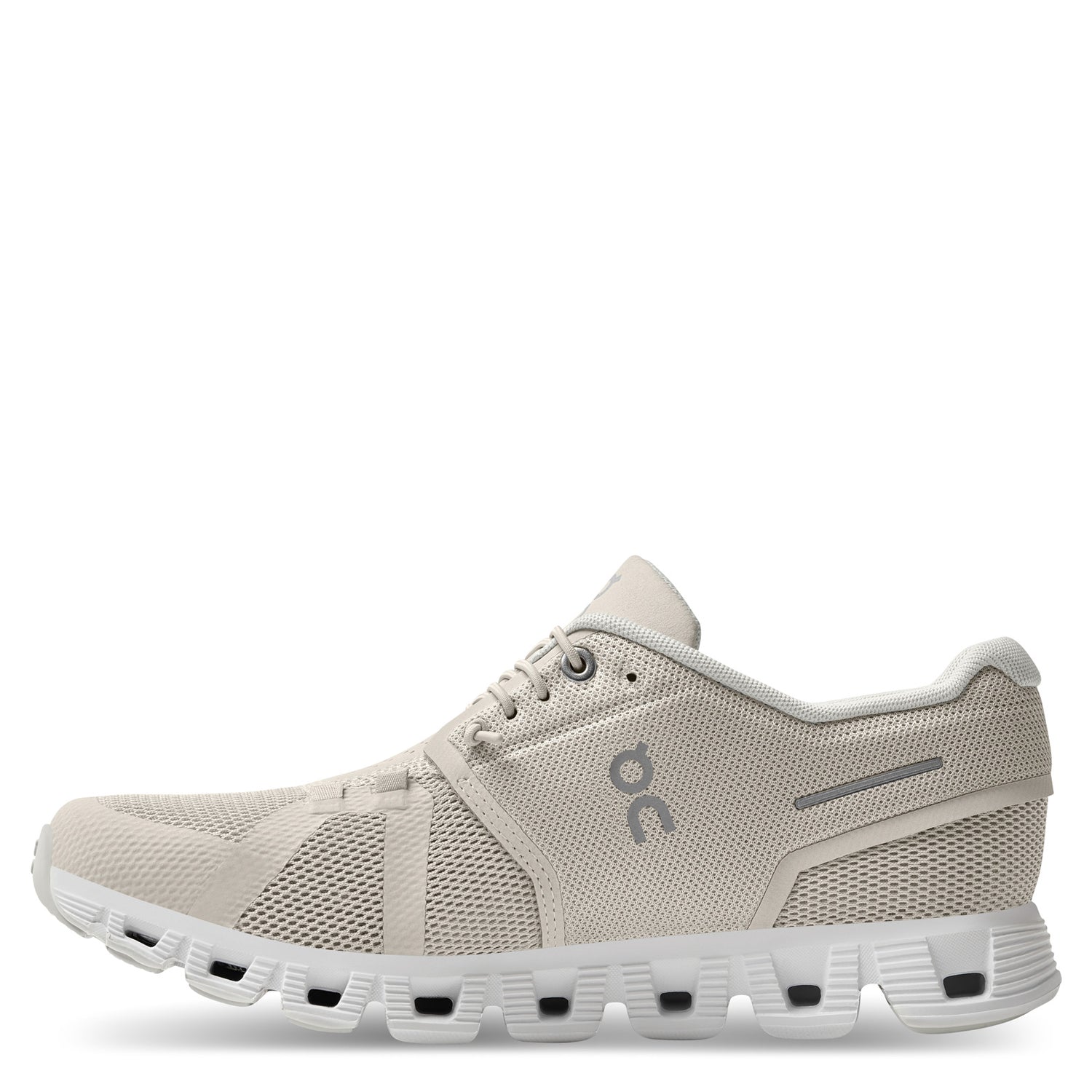 Peltz Shoes  Women's On Running Cloud 5 Running Shoe PEARL/WHITE 59.98773