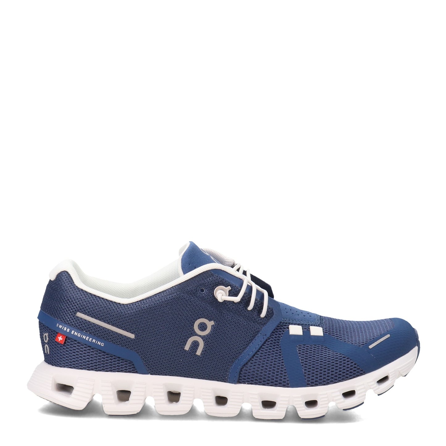 Peltz Shoes  Women's On Running Cloud 5 Running Shoe DENIM 59.98901