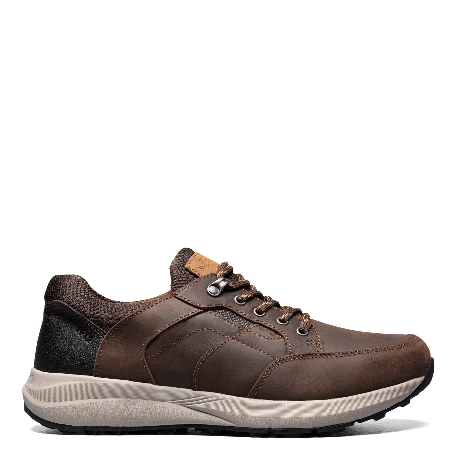 Peltz Shoes  Men's Nunn Bush Excursion Moc Toe Oxford BROWN 84936-215