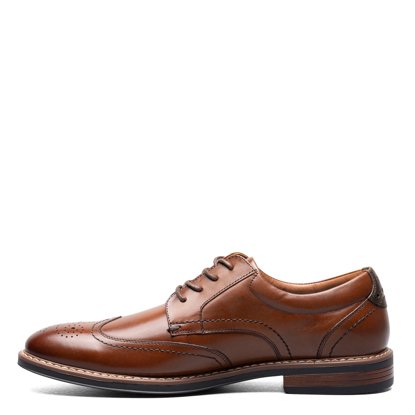 Peltz Shoes  Men's Nunn Bush Centro Flex Wingtip Oxford COGNAC 84983-221