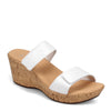 Peltz Shoes  Women's Naot Caveran Sandal WHITE 87003-H60