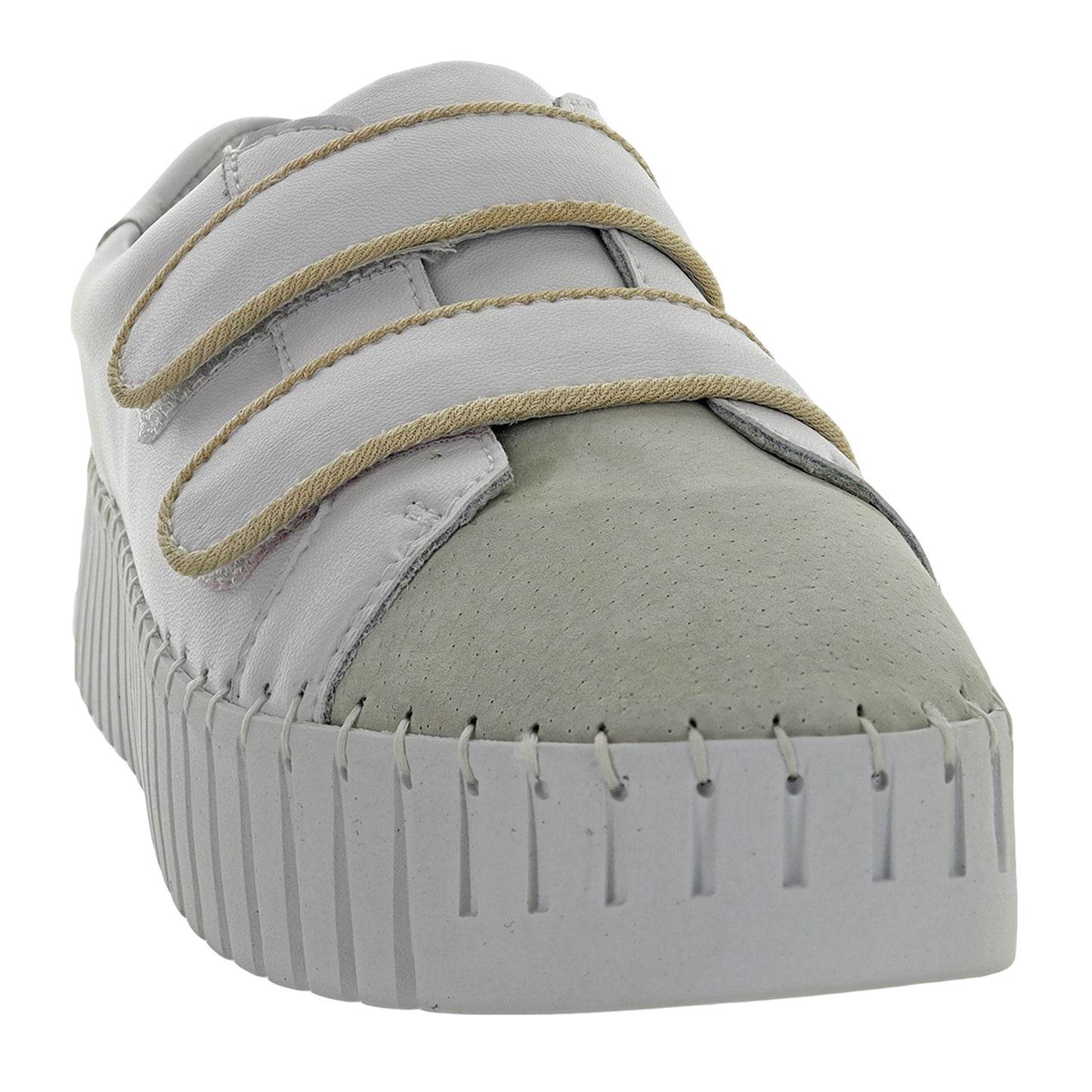 Peltz Shoes  Women's Bernie Mev Andree Sneaker white/cream ANDREE-CREAM
