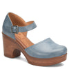 Peltz Shoes  Women's b.o.c Gia Clog BLUE BC0011804