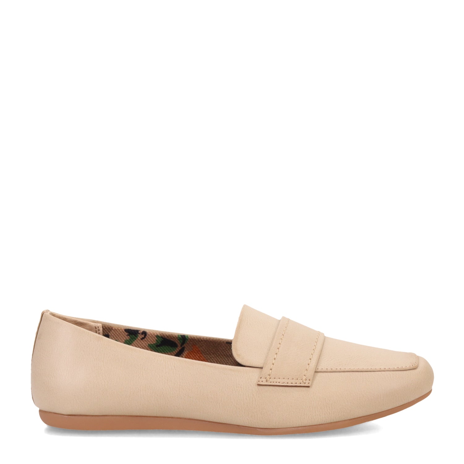 Peltz Shoes  Women's b.o.c Piper Loafer Natural BC0026479