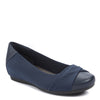 Peltz Shoes  Women's Baretraps Mitsy Flat Navy BT23840