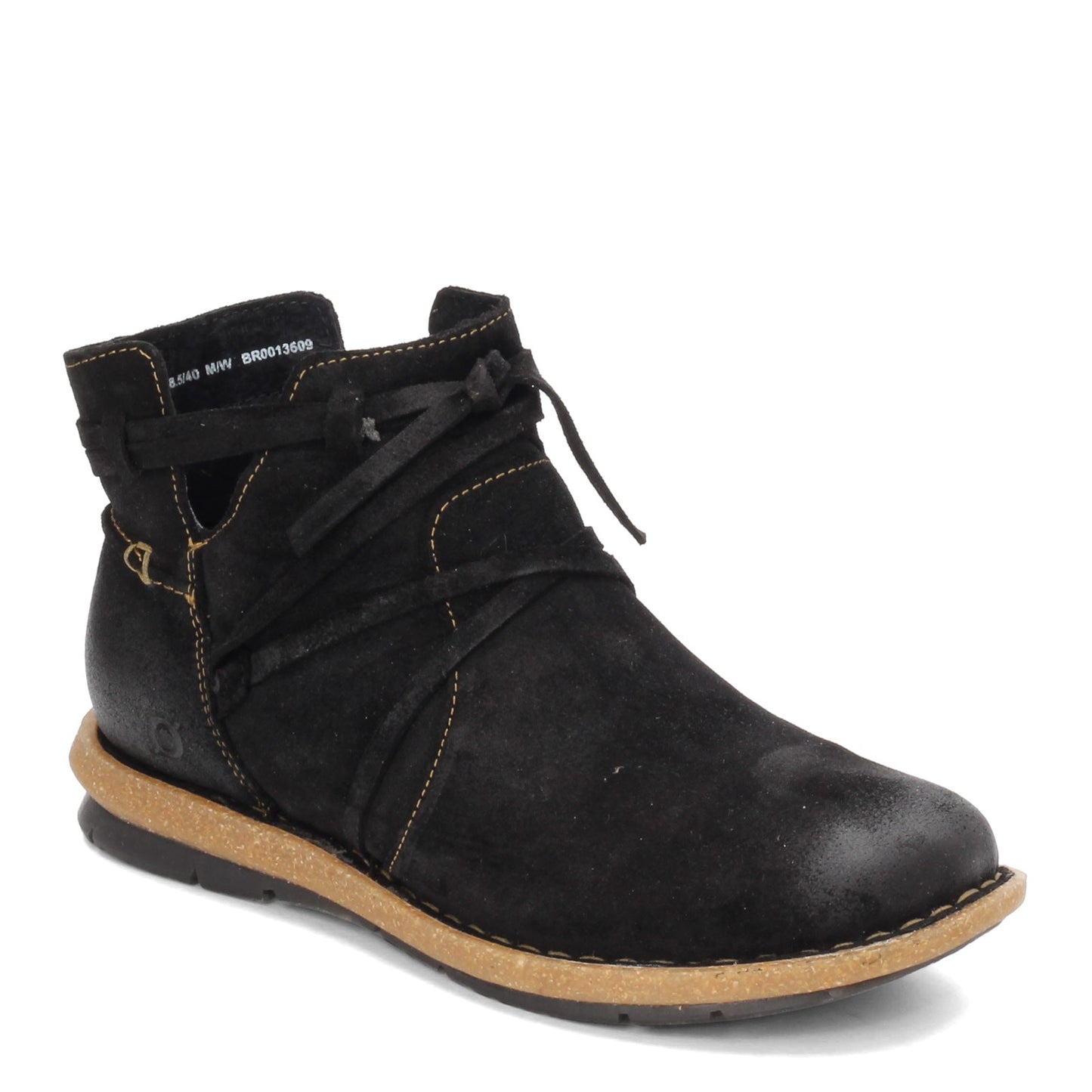 Peltz Shoes  Women's Born Tarkiln Ankle Boot Black Distressed BR0013609