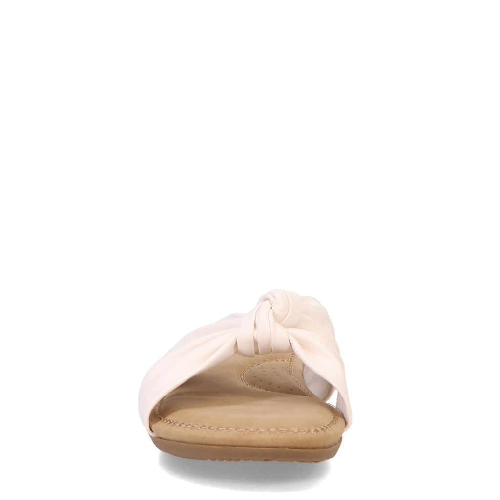 Women's Cliffs by White Mountain, Favorite Sandal