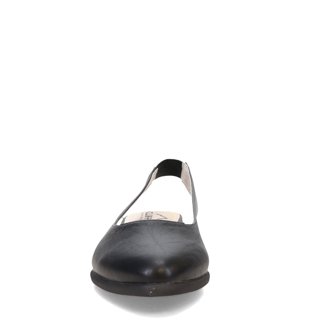 Women's Cliffs by White Mountain Memory Flat BLACK C34503-005