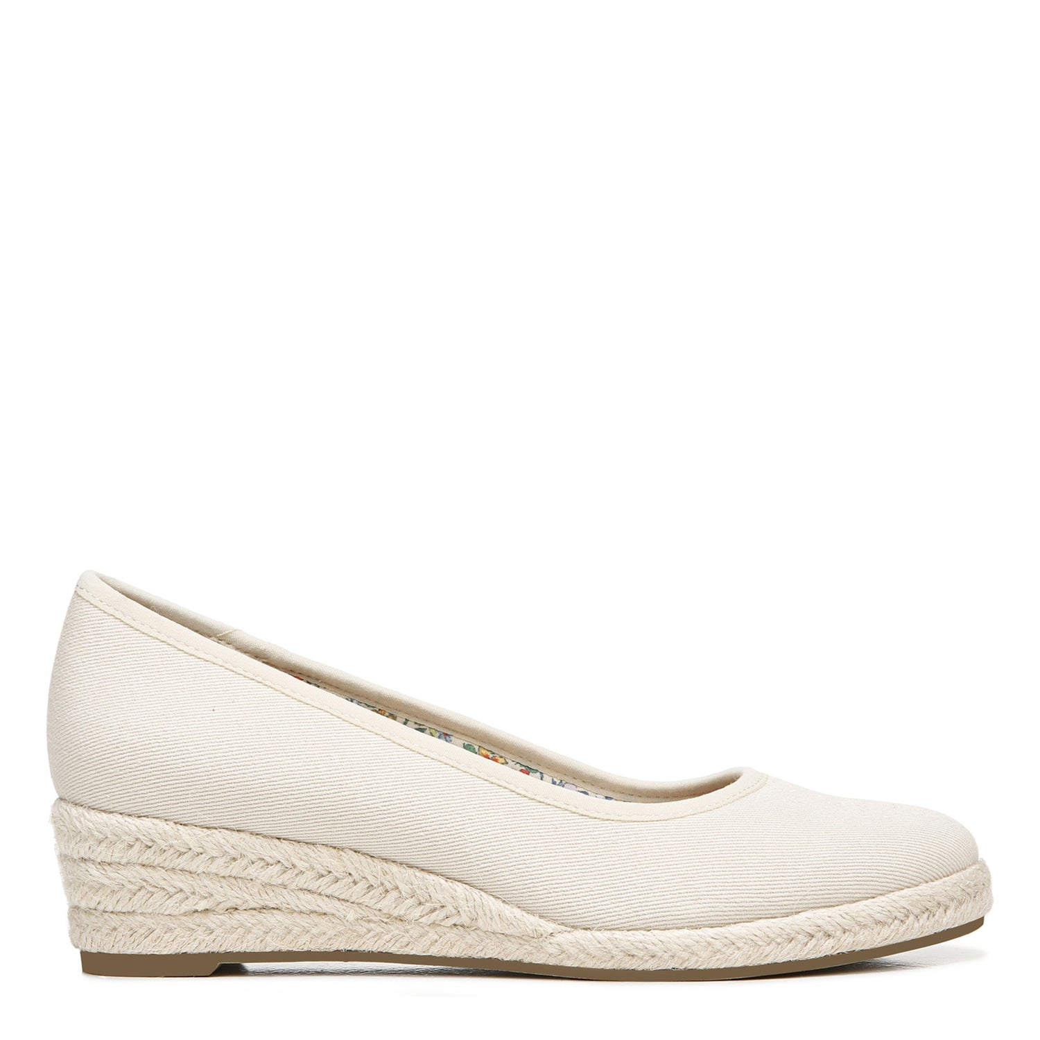 Peltz Shoes  Women's LifeStride Karma Slip-On Almond C7288F2252