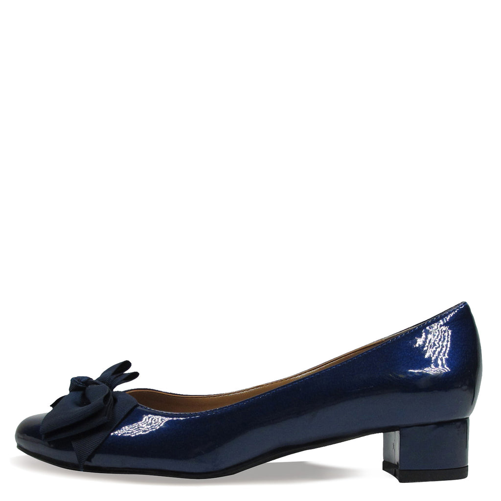 Women's J Renee, Cameo Pump