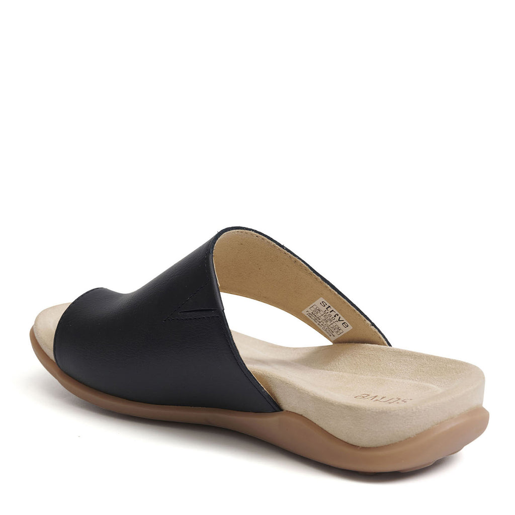 Women's Strive, Capri 4 Sandal