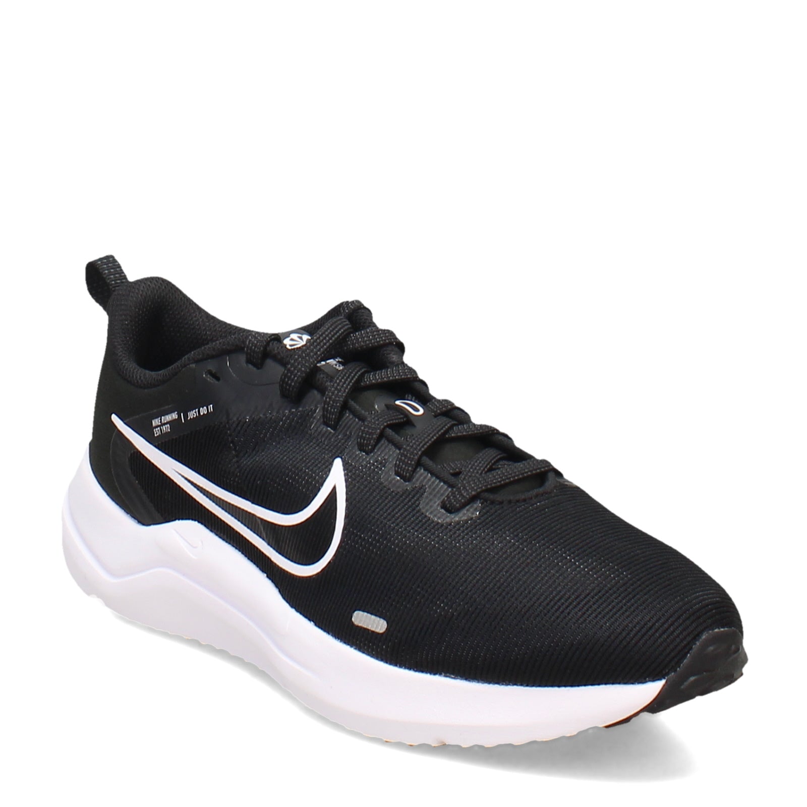 nike wide width tennis shoes
