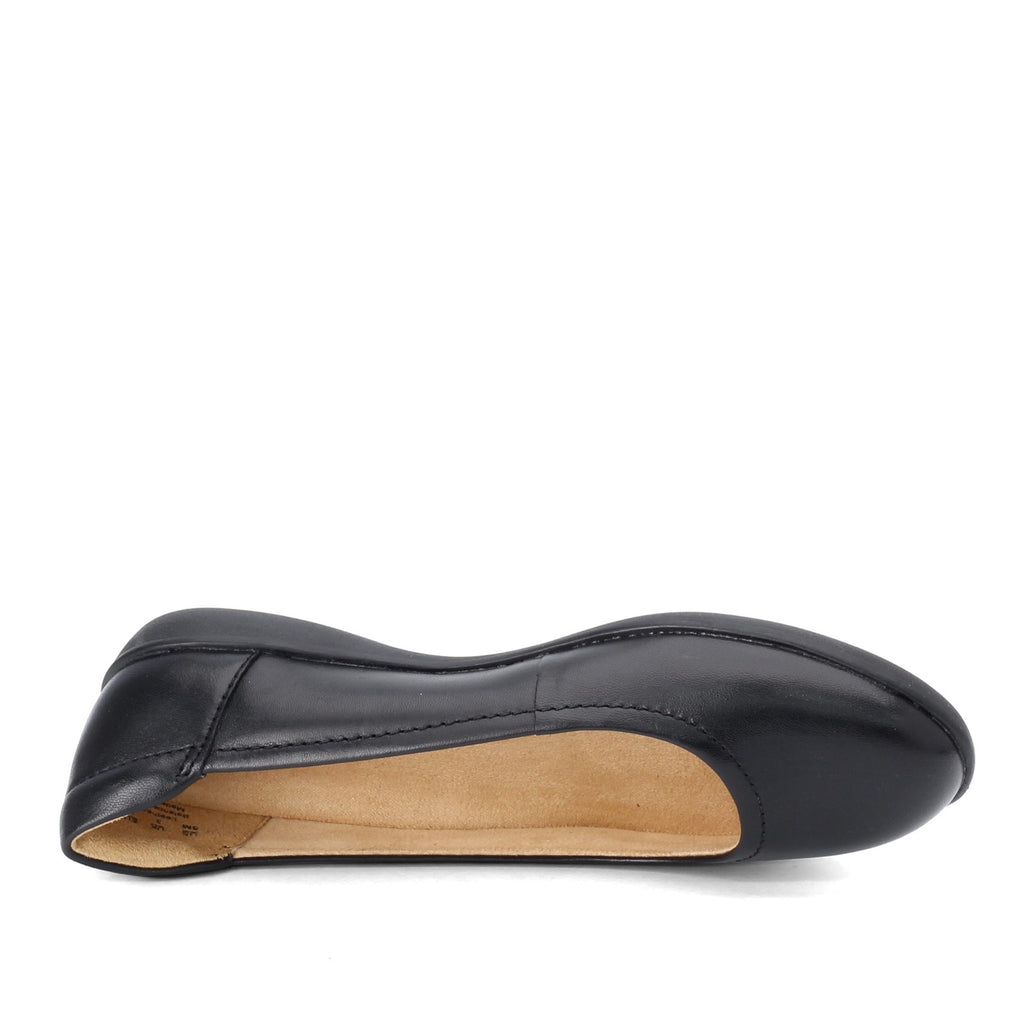 Women's Naturalizer, Flexy Flat