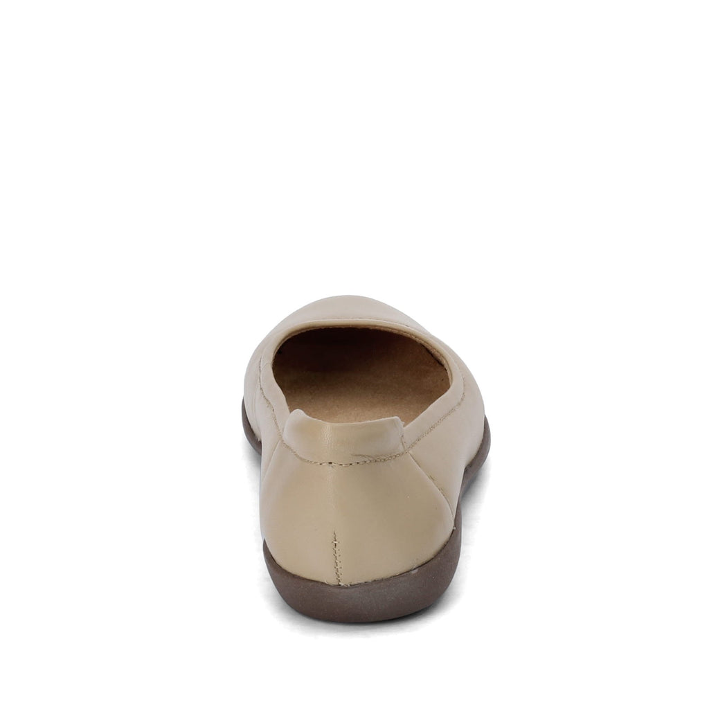 Women's Naturalizer Flexy Flat NUDE E8047L1250