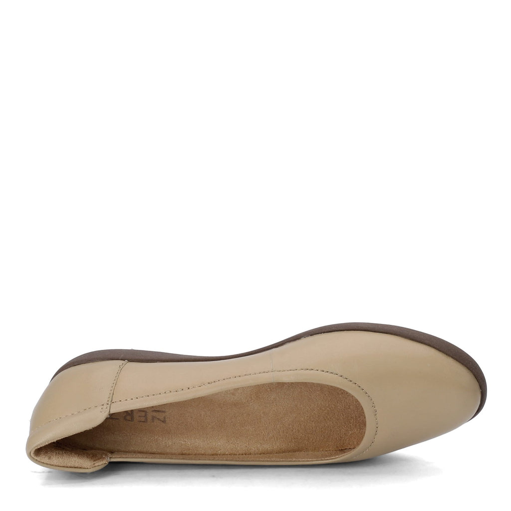 Women's Naturalizer, Flexy Flat