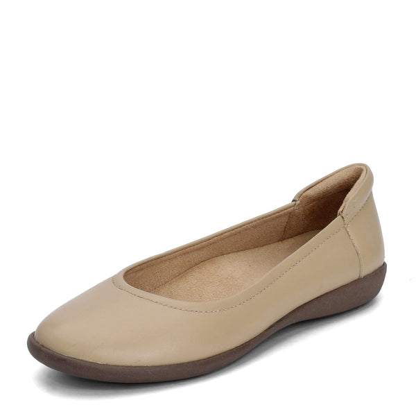 AN FLAWLESS ドレナージュ Women's Naturalizer, Flexy Flat — Peltz Shoes