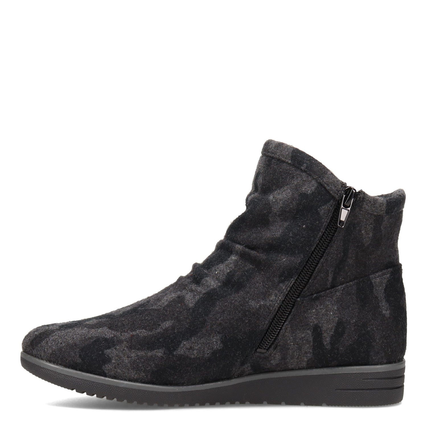 Peltz Shoes  Women's SOUL Naturalizer Indie Boot GRAY E9057F1021