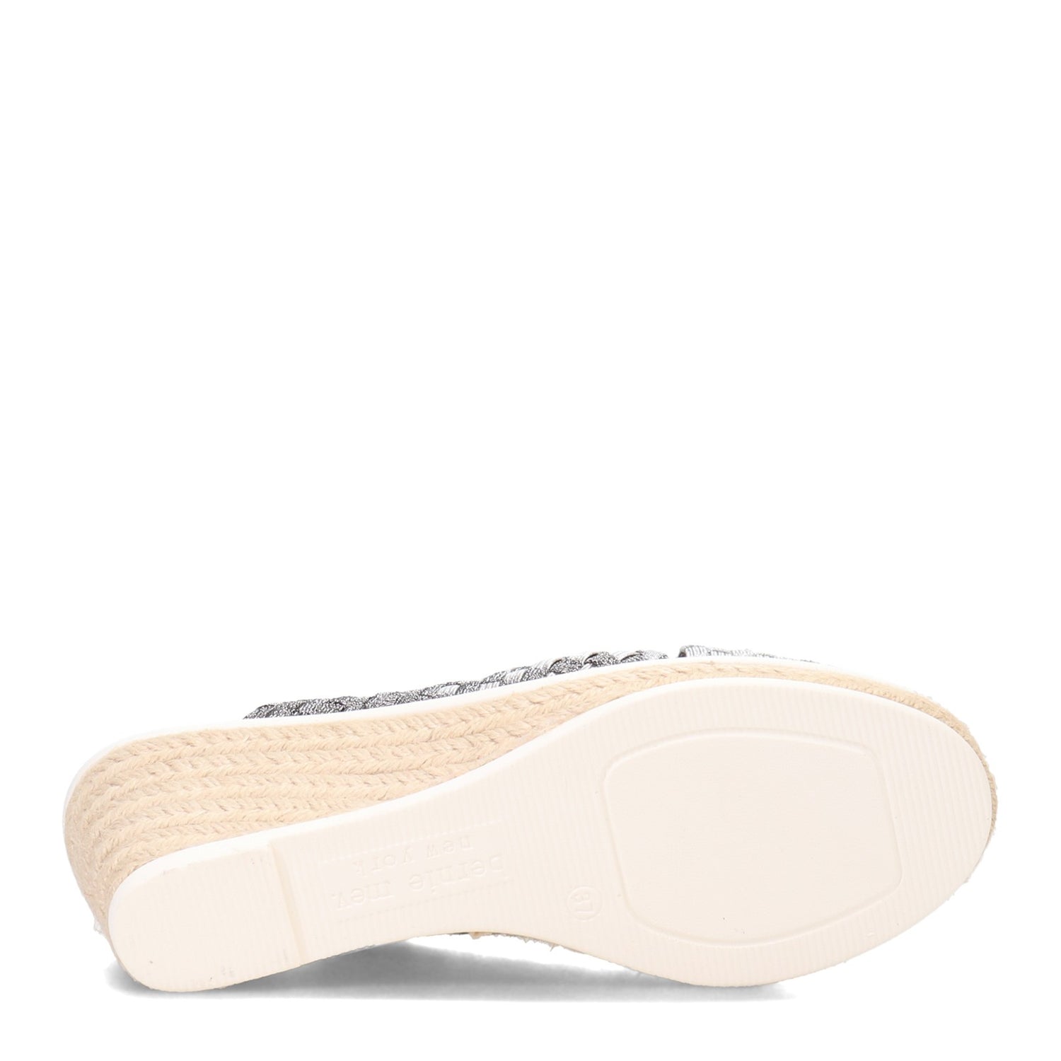 Peltz Shoes  Women's Bernie Mev Espa Buttercup Sandal PEWTER ESPABUTTERCUP-P