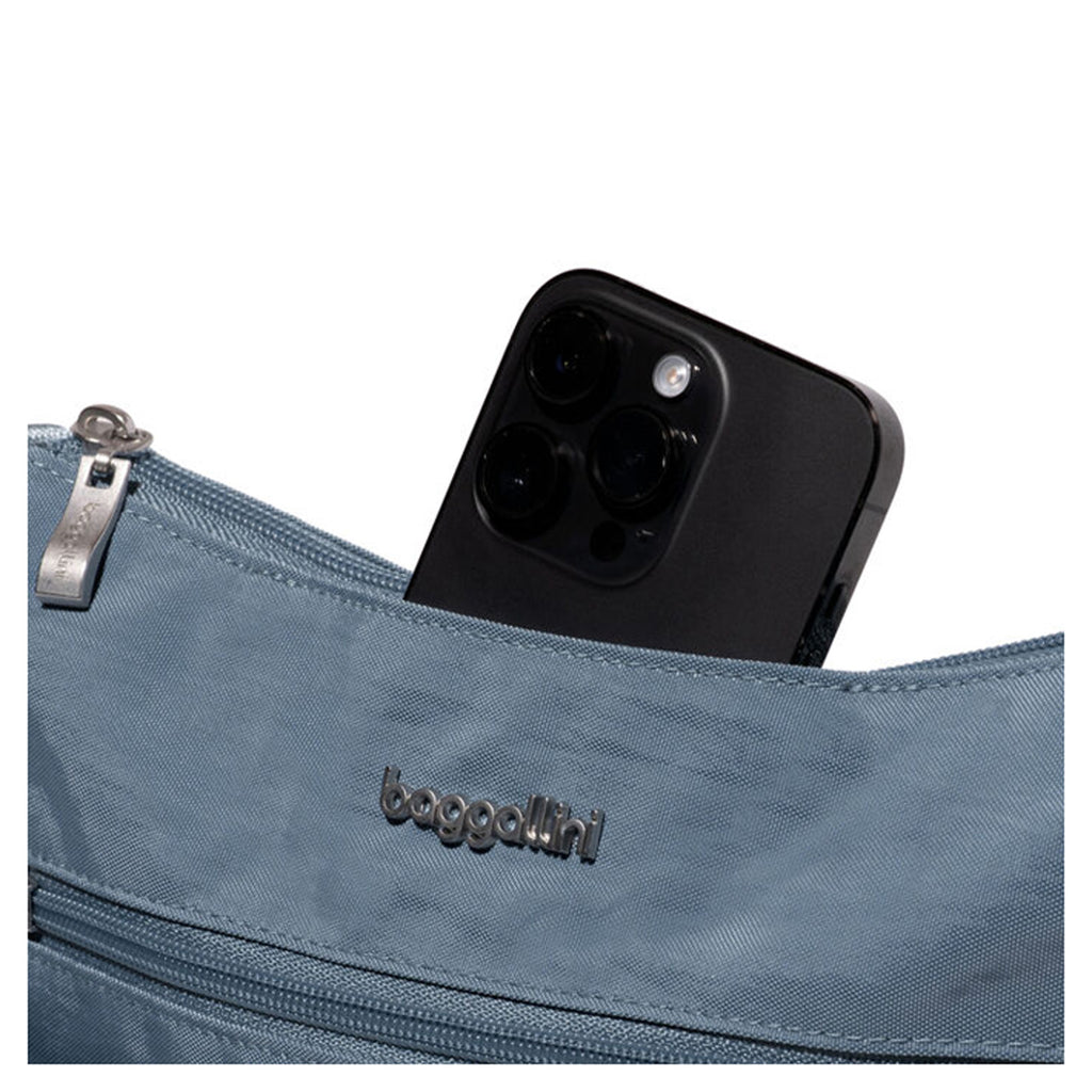Baggallini, Modern Everywhere Slim Handbag