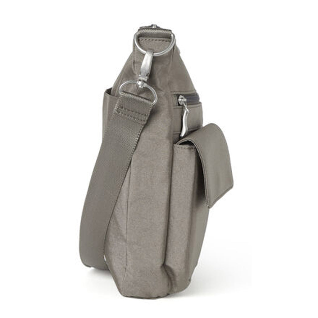 Baggallini, Modern Everywhere Slim Handbag