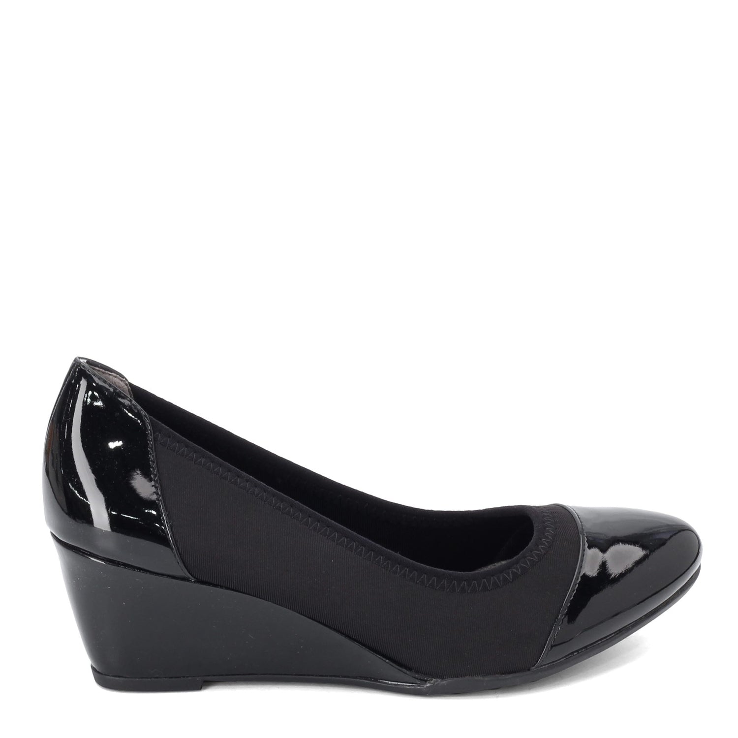 Peltz Shoes  Women's Lifestride Juliana Stretch Wedge Black F2858M1900