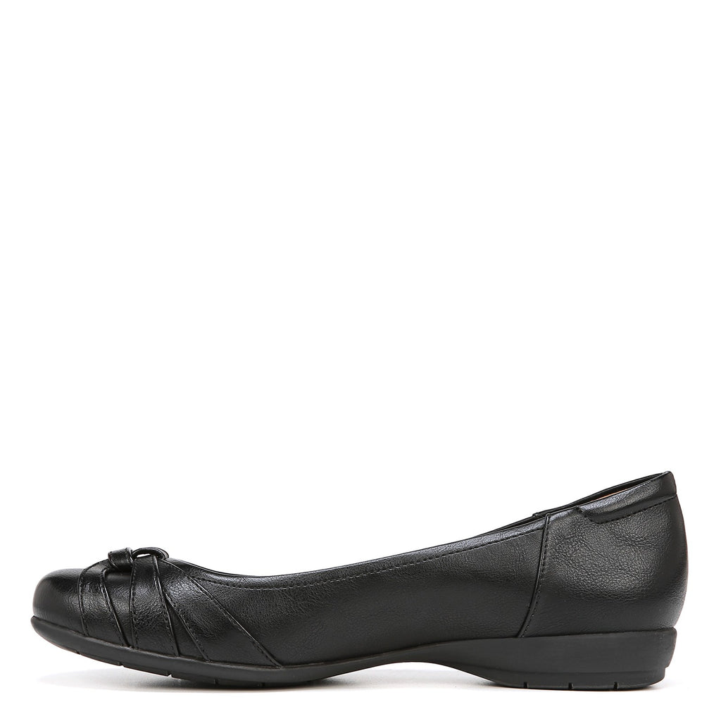 Women's Natural Soul Gift Flat BLACK F8433S0001