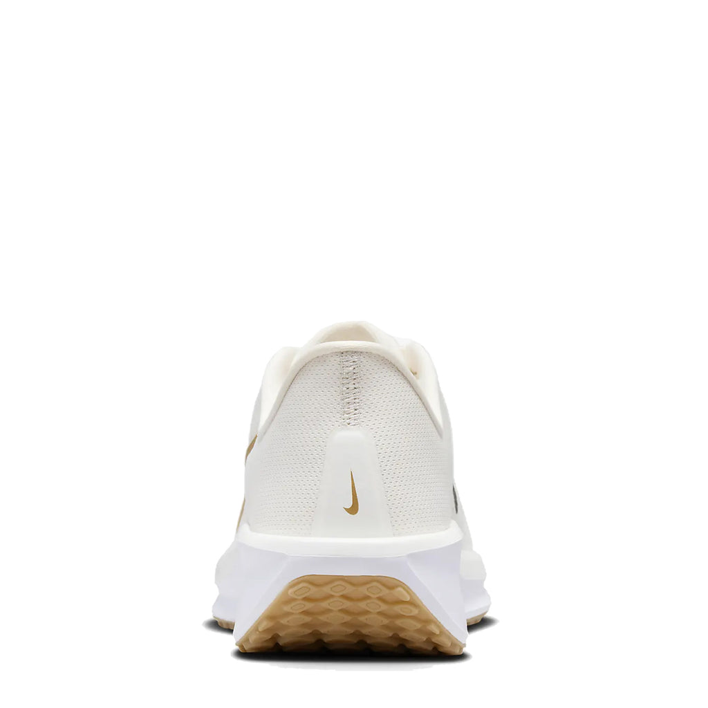 Women's Nike, Quest 6 Running Shoe