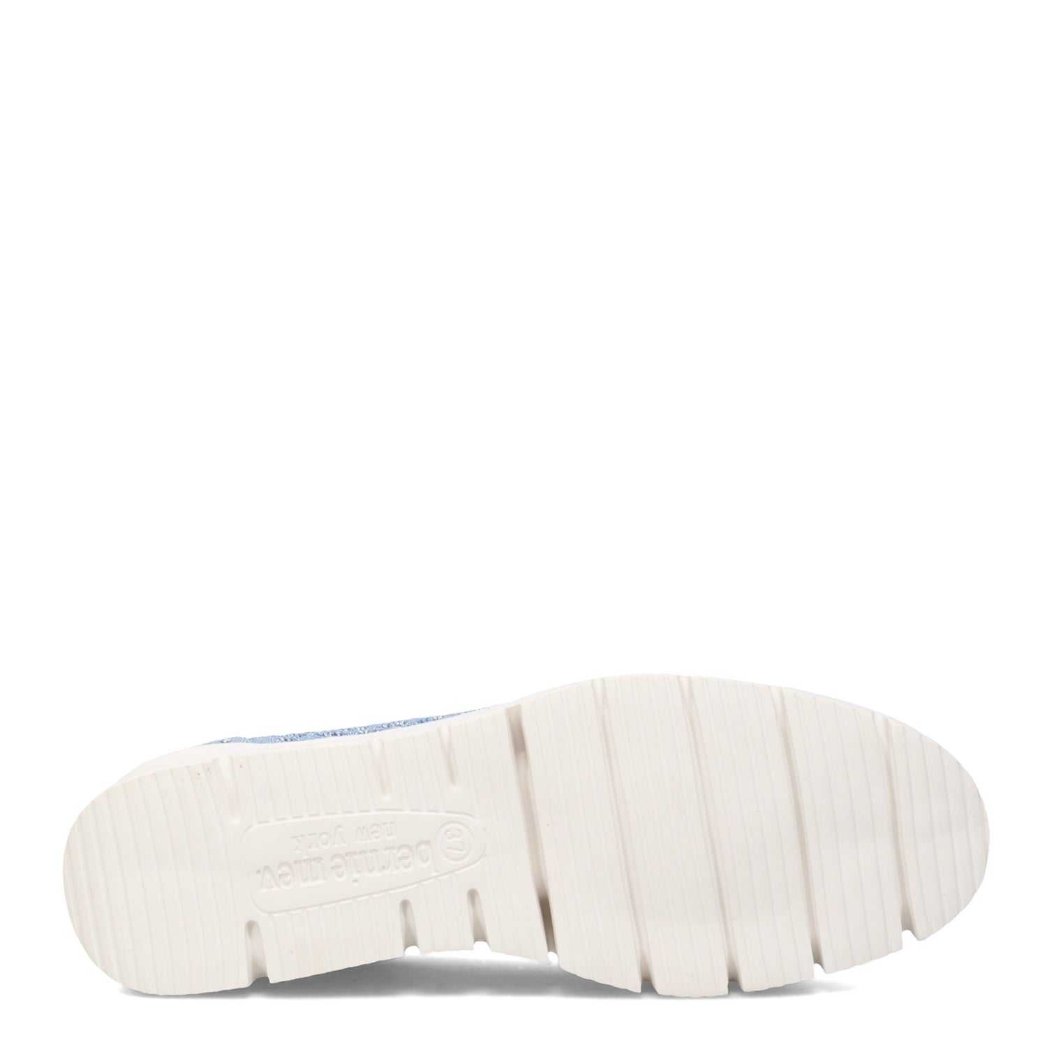 Peltz Shoes  Women's Bernie Mev FX Peony Slip-On BLUE FX PEONY BLUE