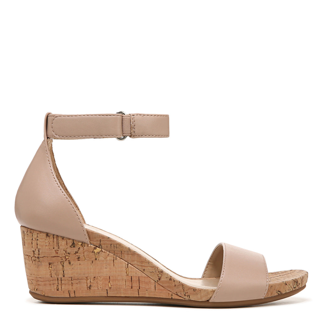 Women's Naturalizer, Areda Sandal