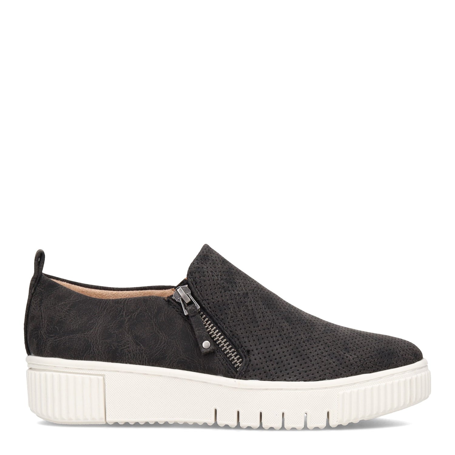 Peltz Shoes  Women's SOUL Naturalizer Turner Slip-On BLACK G8479S3002